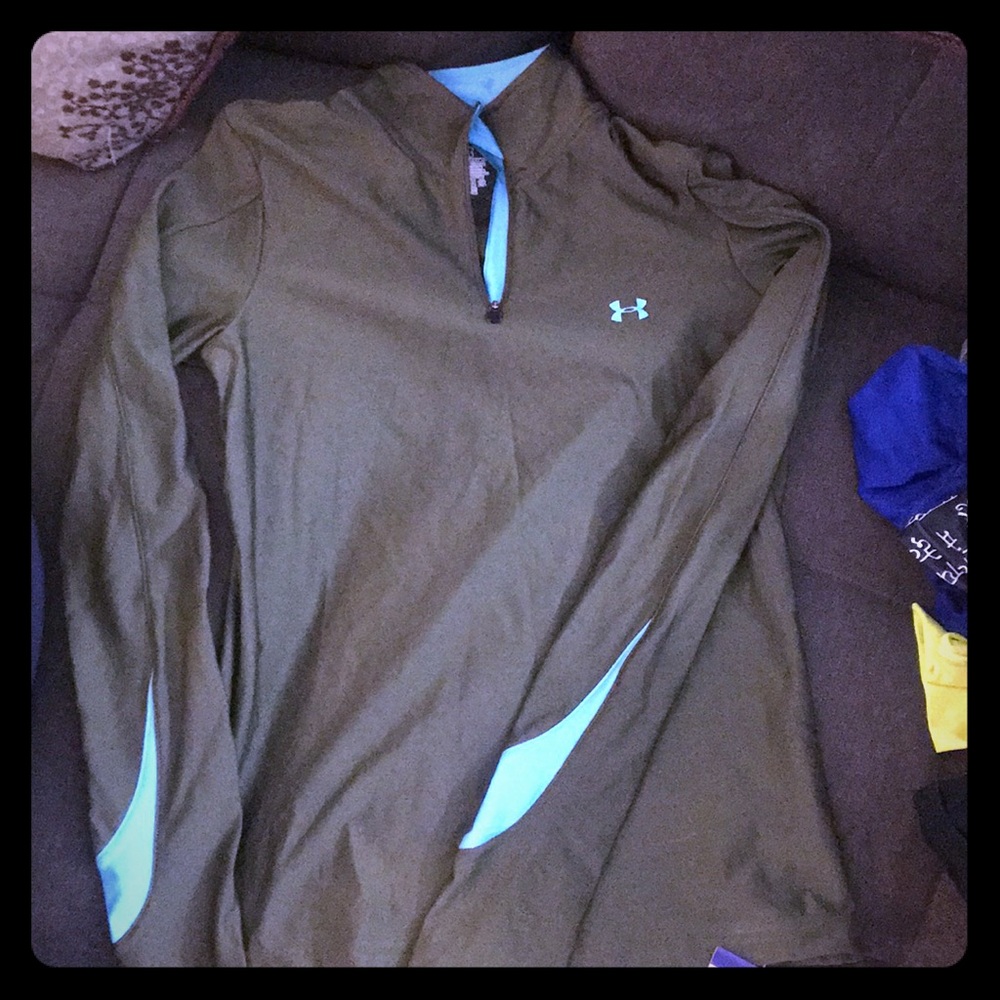 Long sleeve run top